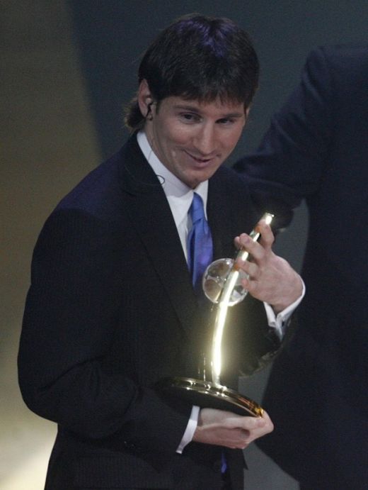 El este REGELE! Messi a castigat trofeul FIFA World Player 2009:_33