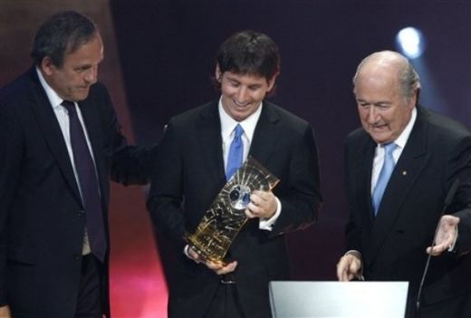 El este REGELE! Messi a castigat trofeul FIFA World Player 2009:_21