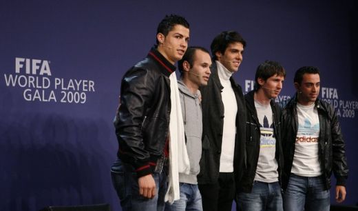 El este REGELE! Messi a castigat trofeul FIFA World Player 2009:_55