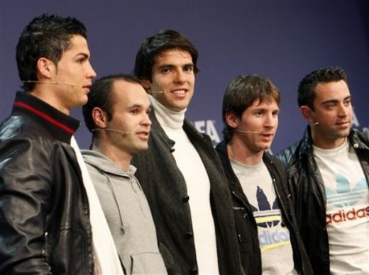 El este REGELE! Messi a castigat trofeul FIFA World Player 2009:_51