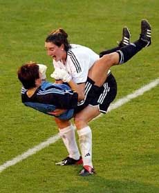 Messi din fotbalul feminin! Marta, cea mai buna jucatoare din 2009! VEZI un SUPER GOL:_6