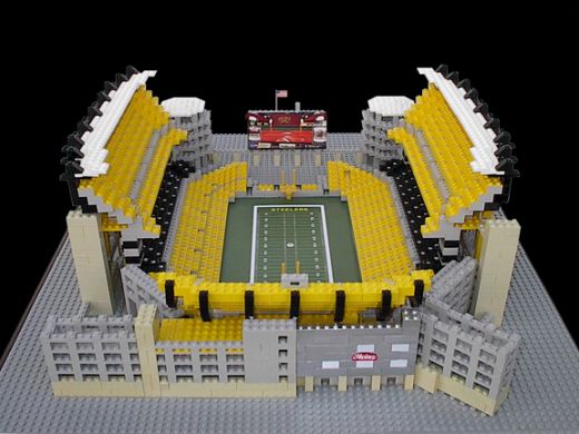 FOTO! Ceva ce in Romania nu vei vedea! Cele mai tari stadioane din lume facute din LEGO_18