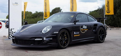 FOTO: Cel mai rapid Porsche 911 din lume este al unei amante de 25 de ani!_1