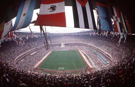 De la Bernabeu la Estadio Azteca. Vezi TOP 10 cele mai mari STADIOANE DE FOTBAL_2