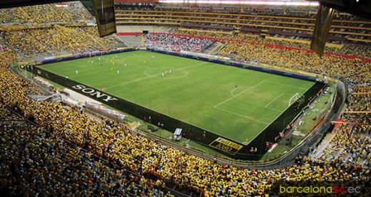 De la Bernabeu la Estadio Azteca. Vezi TOP 10 cele mai mari STADIOANE DE FOTBAL_8