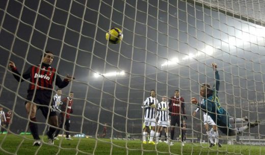 Milan a castigat primul mare derby din 2010: Juventus 0-3 Milan!_10