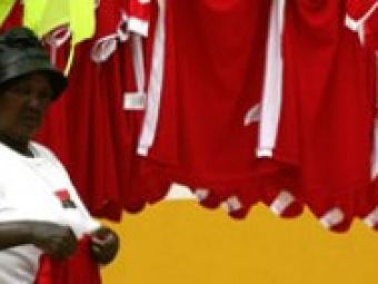 FOTO! &quot;Imaginea UMILINTEI la CAN&quot;! Nationala Mozambicului isi spala tricourile de mana, la lighean!