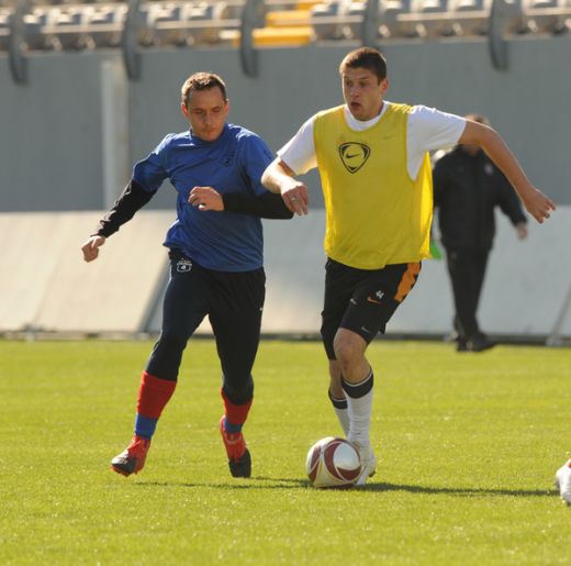 VIDEO! Primul meci cu Jelev si Tudela: Steaua 0-1 Sahtior! Ce SUPER gol a luat Zapata_9
