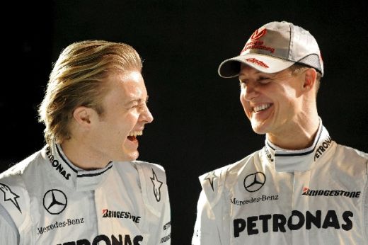 FOTO / Michael Schumacher, prezentat OFICIAL la Mercedes!_8