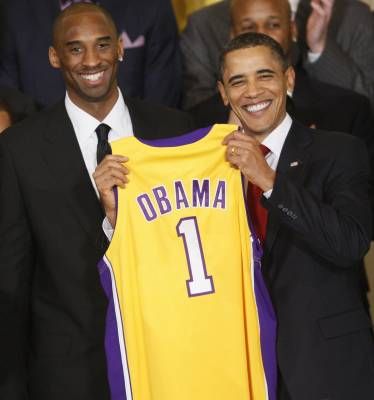 Campioana NBA, Los Angeles Lakers, a fost primita la Casa Alba de Barack Obama!_11