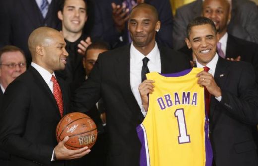 Campioana NBA, Los Angeles Lakers, a fost primita la Casa Alba de Barack Obama!_8