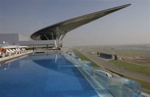 FANTASTIC! Se deschide hipodromul de 1.1 miliarde de euro si 60.000 locuri din Dubai! FOTO_3