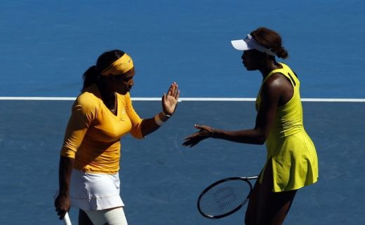 DE NEOPRIT: Surorile Williams au castigat proba de dublu de la Australian Open!_24