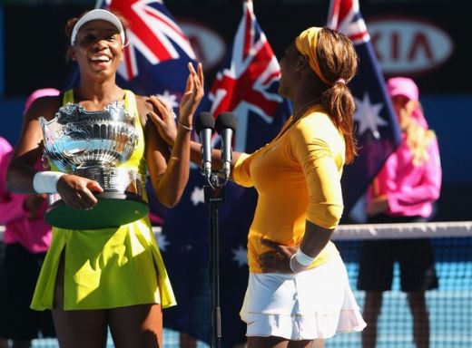 DE NEOPRIT: Surorile Williams au castigat proba de dublu de la Australian Open!_5