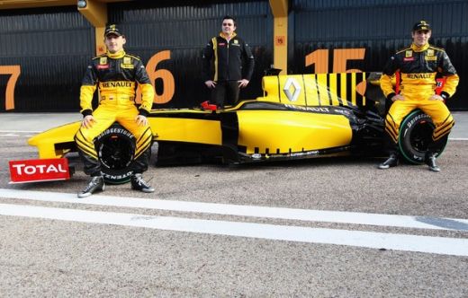 FOTO! Vezi cum va arata monopostul Renault F1 in 2010!_20