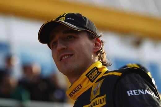 FOTO! Vezi cum va arata monopostul Renault F1 in 2010!_7