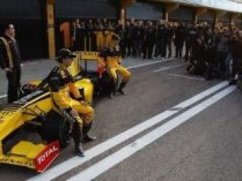 FOTO! Vezi cum va arata monopostul Renault F1 in 2010!

