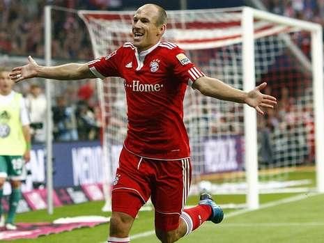 Culoarea colantilor purtati de Robben nu este agreata de Liga Profesionista Germana! FOTO:_7