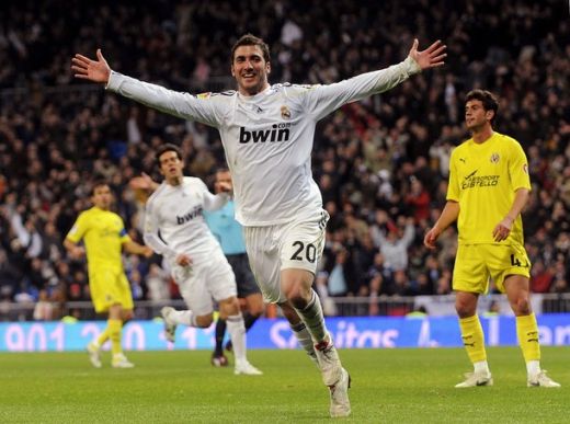 VIDEO / Recital pe Bernabeu! Super gol Ronaldo in Real 6-2 Villareal!_4