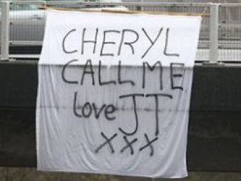 FOTO&nbsp;Caterinca zilei: &quot;Cheryl, suna-ma! Cu dragoste, JT XXX!&quot;&nbsp;