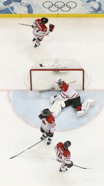 Canada bate SUA cu 3-2! Crosby marcheaza golul de aur si aduce titlul olimpic!!!FOTO_15