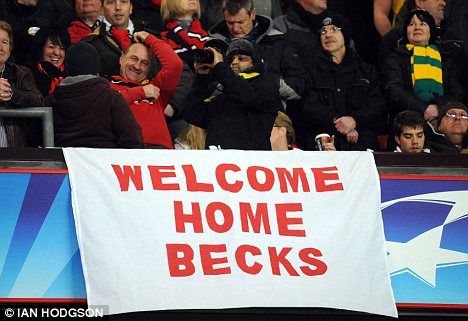 EMOTIONANT: Becks, in lacrimi aplaudat de 75.000 de fani pe Old Trafford!_15