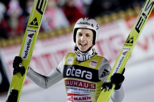 Dublul campion Olimpic, Simon Ammann e NOUL campion mondial la sarituri cu schiurile_5
