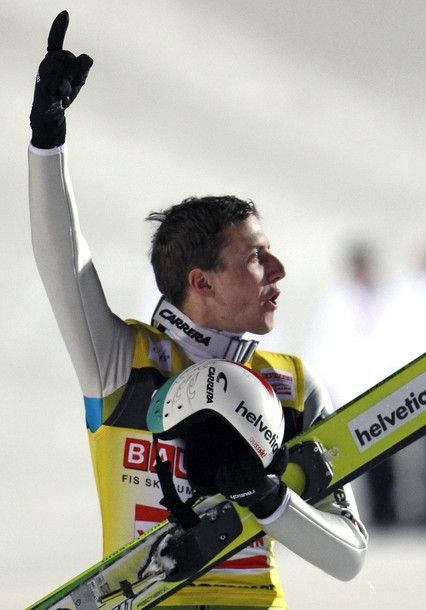 Dublul campion Olimpic, Simon Ammann e NOUL campion mondial la sarituri cu schiurile_12