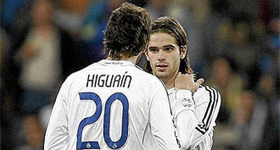 fernando gago Gonzalo Higuain Real Madrid