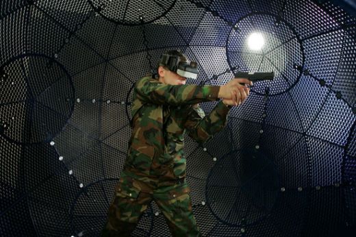 E WOW! Joaca si tu Counter Strike in realitate virtuala: cu Virtusphere! VIDEO_3