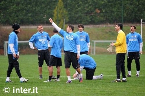 SUPER FOTO: Chivu a readus fericirea la Inter!_10