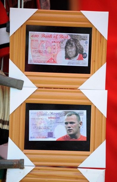 Money in the bank! Manchester United vinde bancnote cu Wayne Rooney!_2