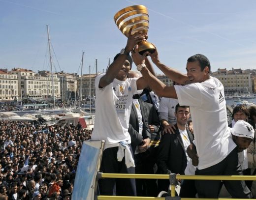 FOTO FABULOS! Marsilia in sarbatoare! Cum a sarbatorit OM castigarea Cupei Ligii!_18