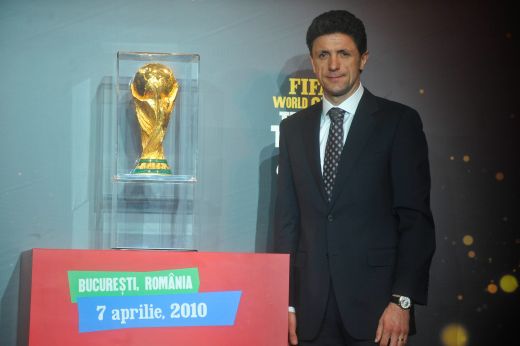 FOTO! Cupa Mondiala a fost prezentata la Bucuresti!_4