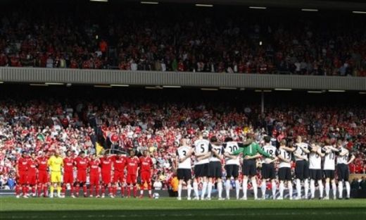 VIDEO In memoriam Hillsborough! 21 de ani de la cel mai mare dezastru care a avut loc pe un stadion in Anglia_2