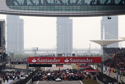 VIDEO / McLaren castiga totul in China. Vezi filmul cursei!_39