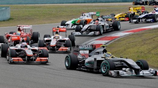 VIDEO / McLaren castiga totul in China. Vezi filmul cursei!_46