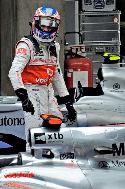 VIDEO / McLaren castiga totul in China. Vezi filmul cursei!_67