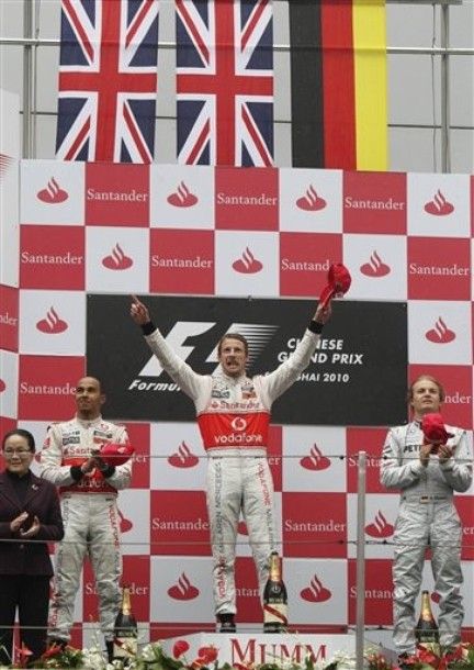 VIDEO / McLaren castiga totul in China. Vezi filmul cursei!_78