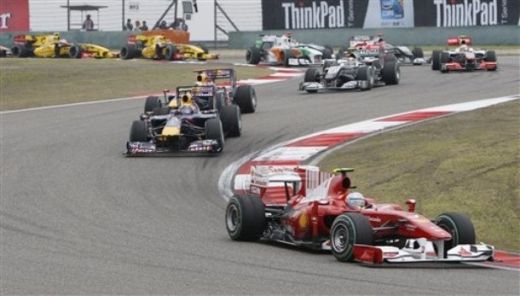 VIDEO / McLaren castiga totul in China. Vezi filmul cursei!_81