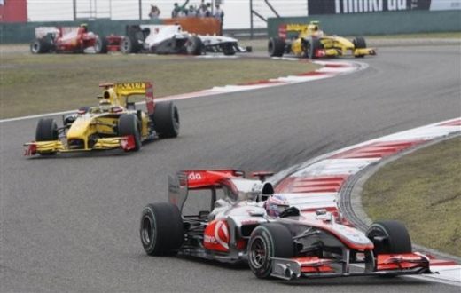 VIDEO / McLaren castiga totul in China. Vezi filmul cursei!_83