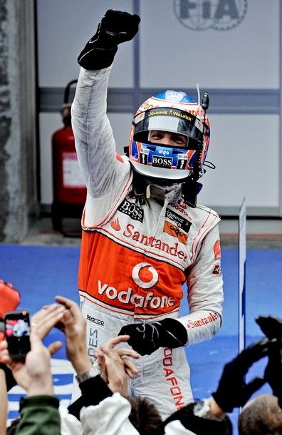 VIDEO / McLaren castiga totul in China. Vezi filmul cursei!_87