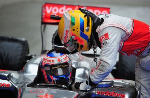 VIDEO / McLaren castiga totul in China. Vezi filmul cursei!_90