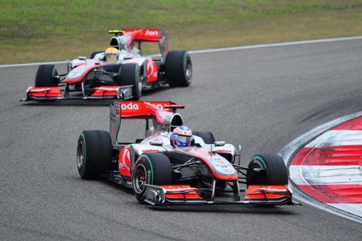 VIDEO / McLaren castiga totul in China. Vezi filmul cursei!_96