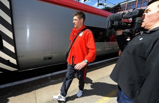 VIDEO Trenul vietii, Liverpool condusa de fani la gara! Vezi traseul halucinant al englezilor!_15