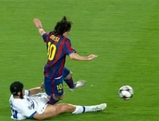 Chivu, primul roman dupa 10 ani in finala! RAZBOIUL Messi vs. Chivu: Ce si-au facut pe teren in Barca - Inter_2
