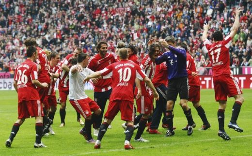 VIDEO Bayern, CAMPIOANA in Bundesliga! Vezi hattrick-ul lui Muller si bucuria de la final!_15