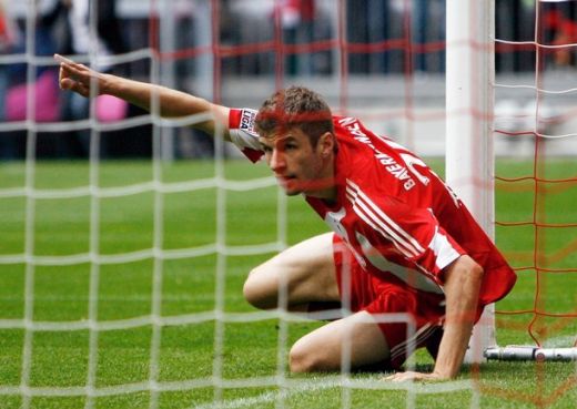 VIDEO Bayern, CAMPIOANA in Bundesliga! Vezi hattrick-ul lui Muller si bucuria de la final!_9