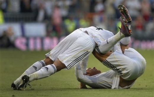 VIDEO Ronaldo o mentine pe Real in lupta cu Barcelona! Real Madrid 3-2 Osasuna!_5