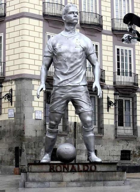 FOTO Cristiano Ronaldo va avea statuie de ceara la Madame Tussauds!_4